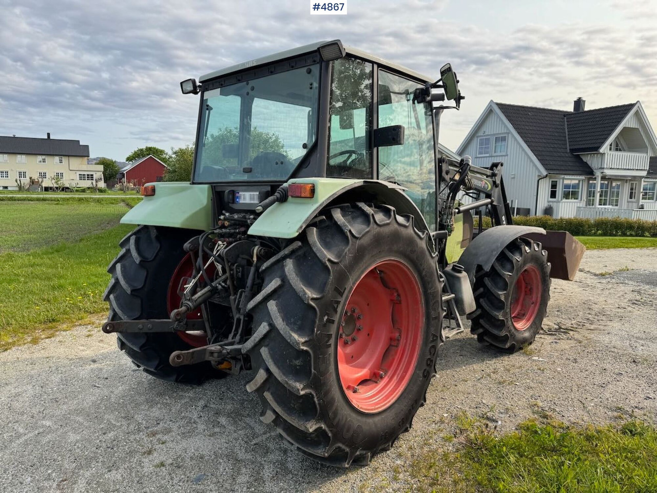 2007 Claas Celtis 446 with front loader, pallet forks, and bucket - Tractor: afbeelding 5 2007 Claas Celtis 446 with front loader, pallet forks, and bucket - Tractor: afbeelding 5