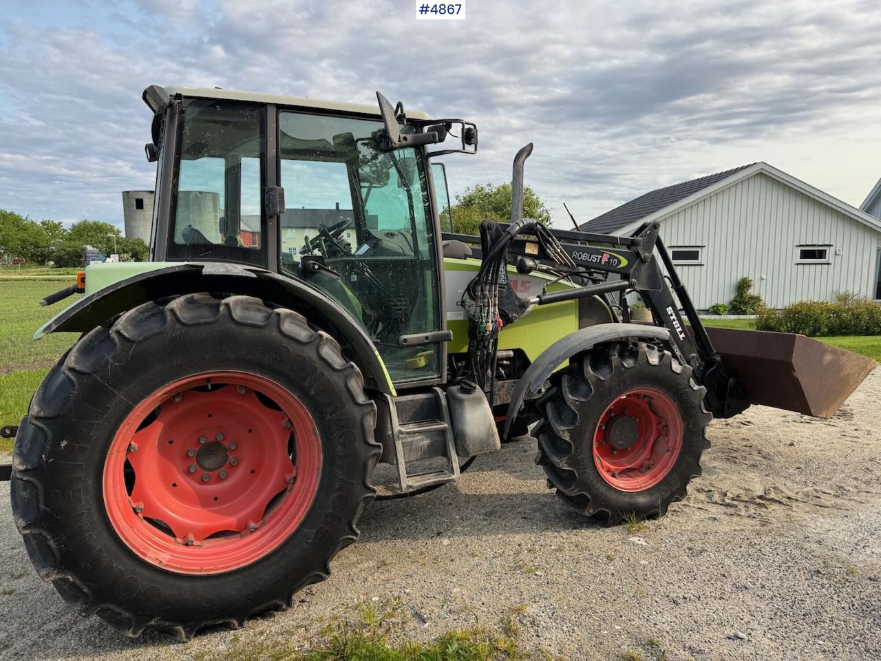 2007 Claas Celtis 446 with front loader, pallet forks, and bucket - Tractor: afbeelding 3 2007 Claas Celtis 446 with front loader, pallet forks, and bucket - Tractor: afbeelding 3
