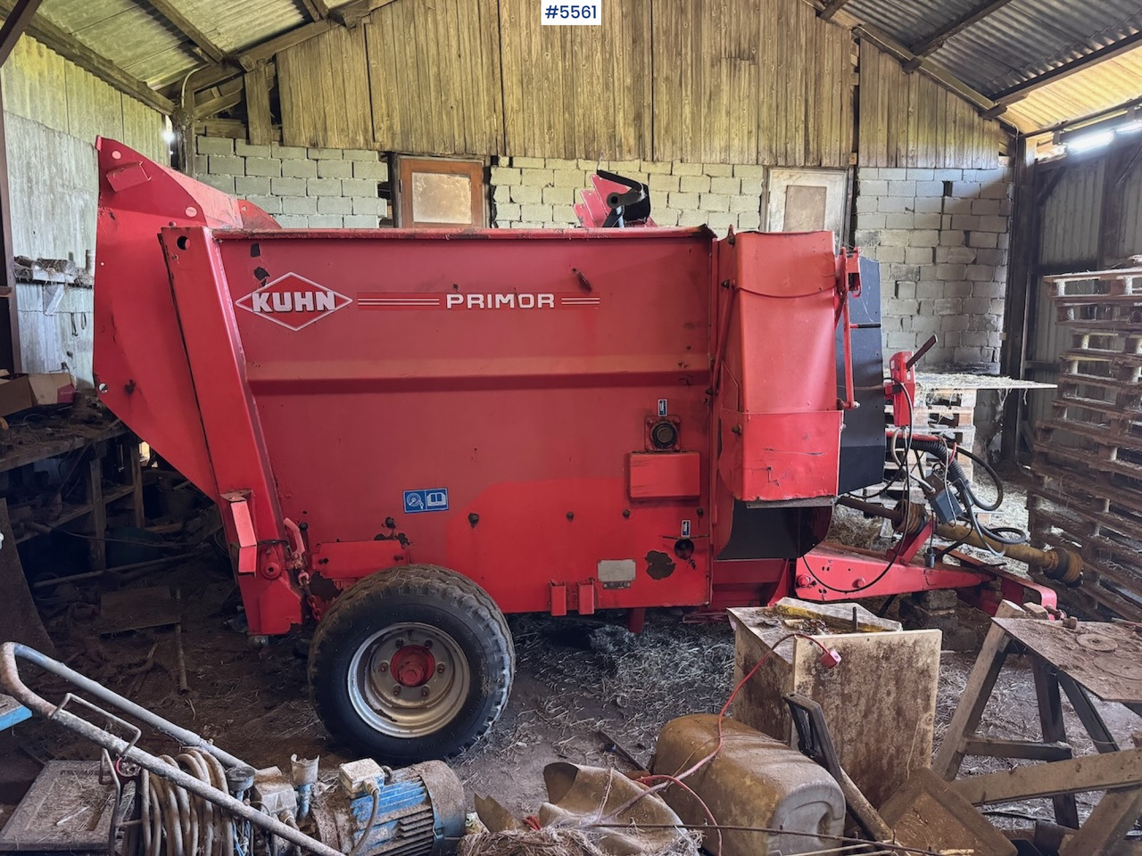 2007 Kuhn PRI 3560 - Hooi-/ Voedermachine: afbeelding 3 2007 Kuhn PRI 3560 - Hooi-/ Voedermachine: afbeelding 3