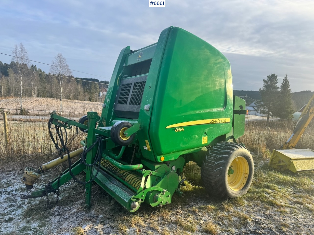 2009 John Deere 854 Round Baler - Hooi-/ Voedermachine: afbeelding 2 2009 John Deere 854 Round Baler - Hooi-/ Voedermachine: afbeelding 2