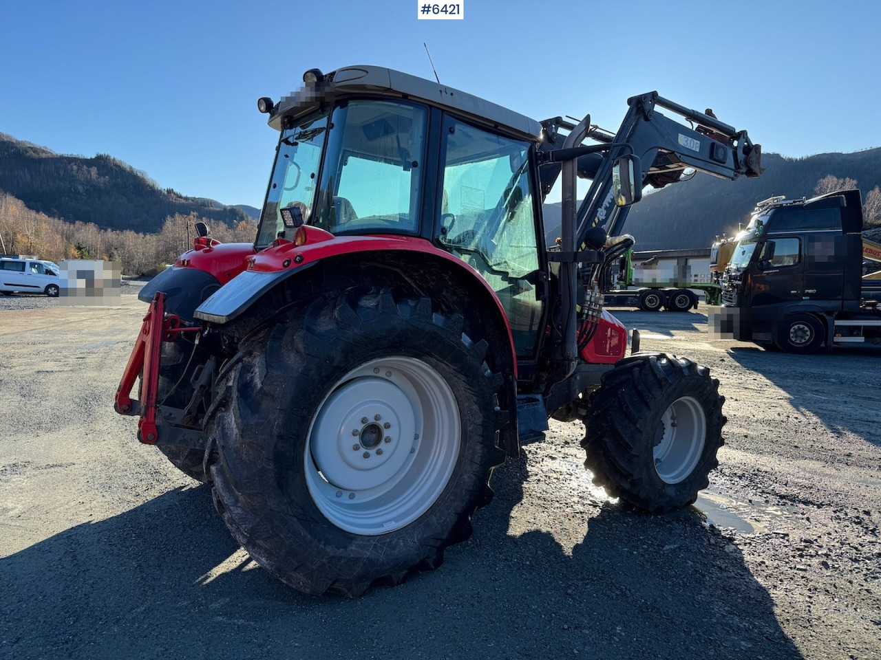 2009 Massey Ferguson 6455 Dyna-6 w/ front loader. - Tractor: afbeelding 4 2009 Massey Ferguson 6455 Dyna-6 w/ front loader. - Tractor: afbeelding 4