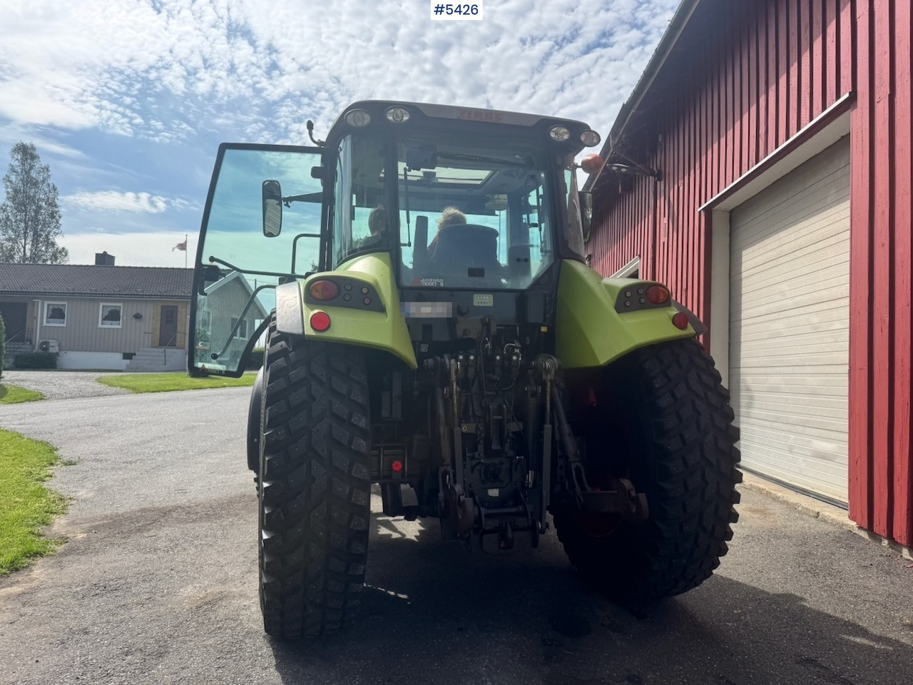 2011 Claas Arion 430 w/ Front loader and Plough. 3210 hours! - Tractor: afbeelding 5 2011 Claas Arion 430 w/ Front loader and Plough. 3210 hours! - Tractor: afbeelding 5