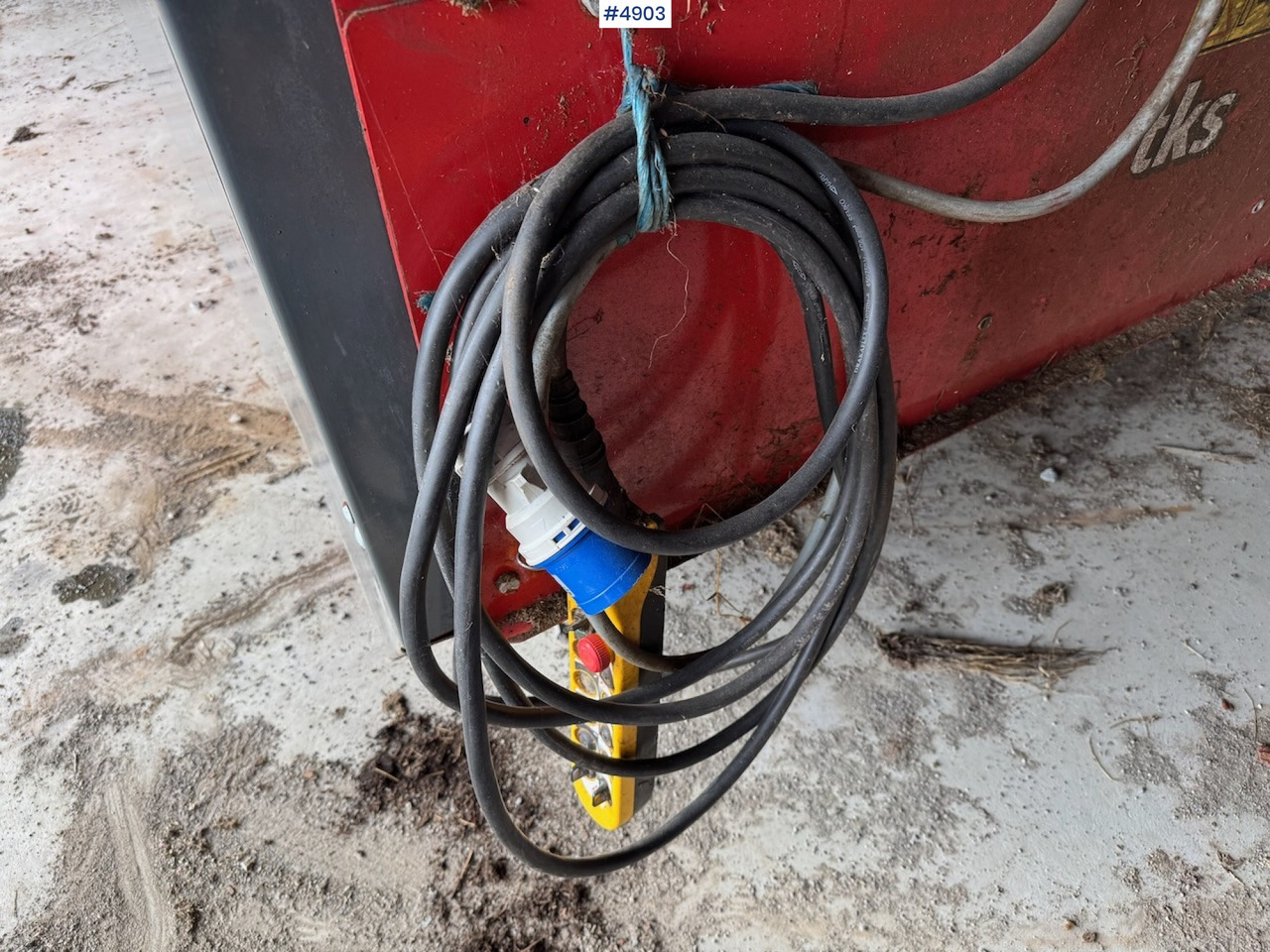 Hooi-/ Voedermachine 2011 TKS Combi Cutter 1600: afbeelding 11 Hooi-/ Voedermachine 2011 TKS Combi Cutter 1600: afbeelding 11