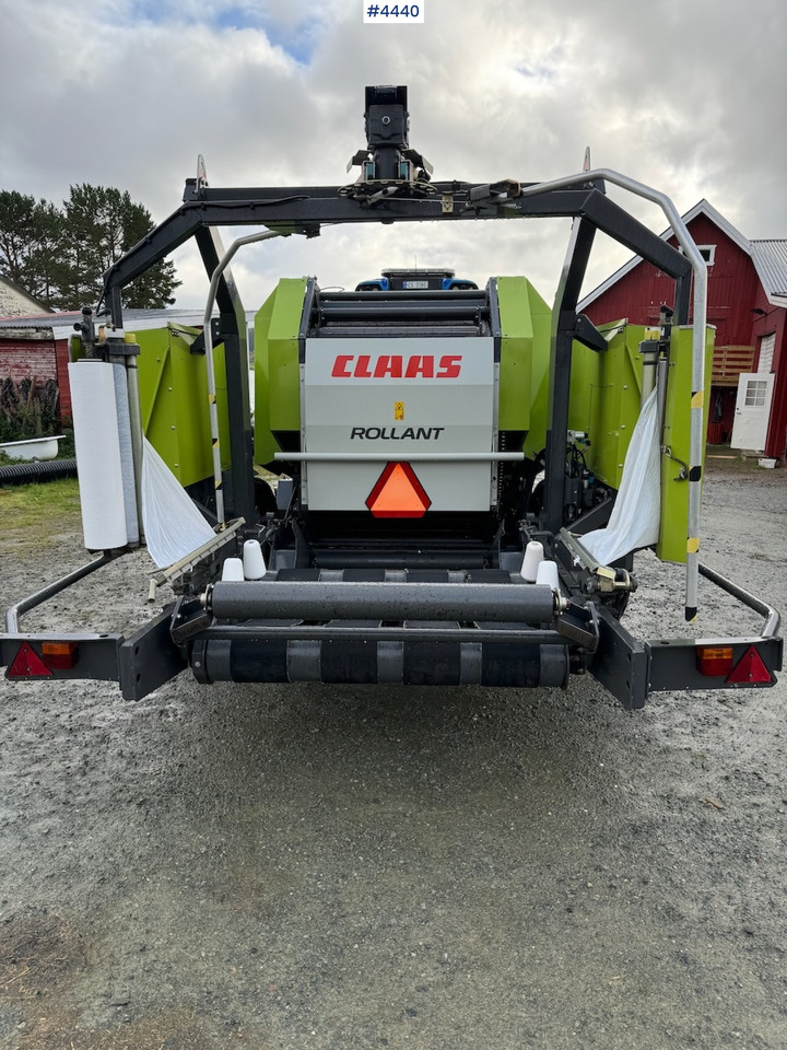 2012 Claas 375 Rollant uniwrap. Few balls - Hooi-/ Voedermachine: afbeelding 3 2012 Claas 375 Rollant uniwrap. Few balls - Hooi-/ Voedermachine: afbeelding 3