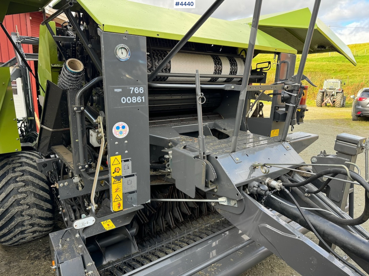 2012 Claas 375 Rollant uniwrap. Few balls - Hooi-/ Voedermachine: afbeelding 4 2012 Claas 375 Rollant uniwrap. Few balls - Hooi-/ Voedermachine: afbeelding 4