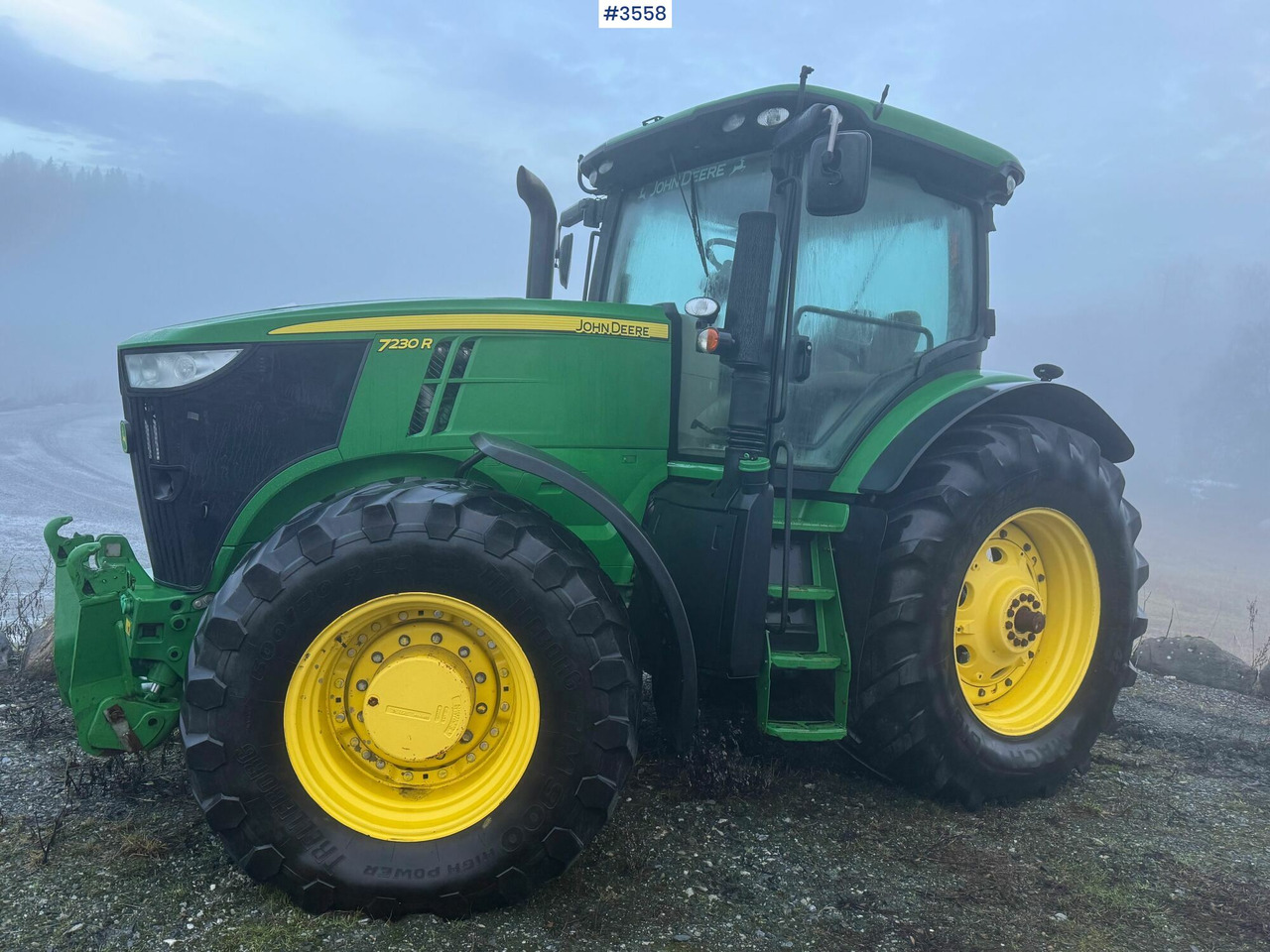 2012 John Deere 7230R w/ GPS and 3 hydraulic outlets! - Tractor: afbeelding 2 2012 John Deere 7230R w/ GPS and 3 hydraulic outlets! - Tractor: afbeelding 2