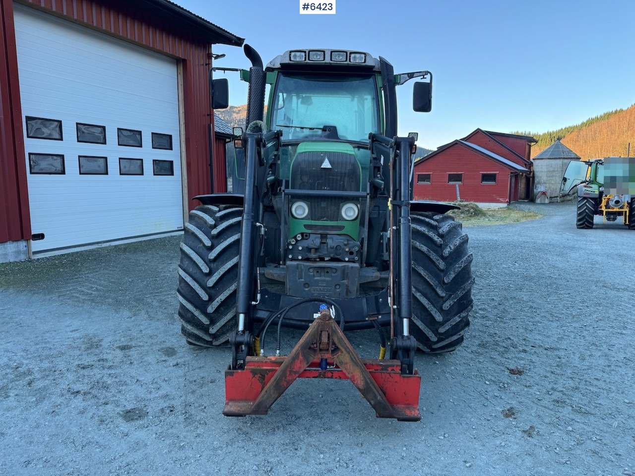 2013 Fendt 412 Vario TMS w/ front loader and plow plate. New engine! - Tractor: afbeelding 3 2013 Fendt 412 Vario TMS w/ front loader and plow plate. New engine! - Tractor: afbeelding 3