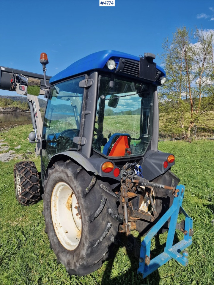 2013 New Holland T3020 w/ front loader, bucket & blade - Tractor: afbeelding 3 2013 New Holland T3020 w/ front loader, bucket & blade - Tractor: afbeelding 3