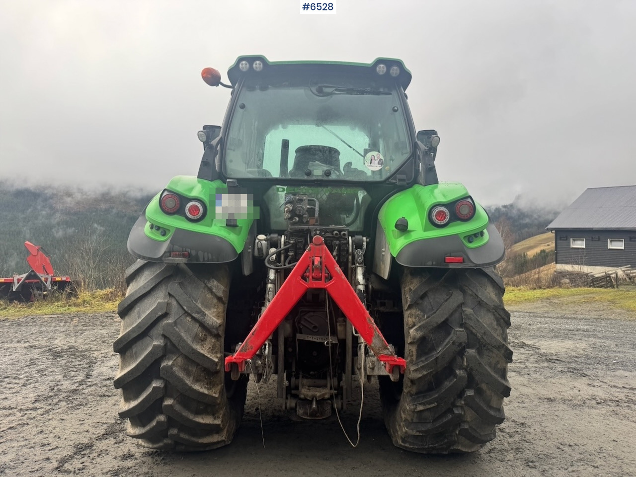 2015 Deutz-fahr 6180 Agrotron w/ Front loader and Front hydraulics. 4010 hours! - Tractor: afbeelding 5 2015 Deutz-fahr 6180 Agrotron w/ Front loader and Front hydraulics. 4010 hours! - Tractor: afbeelding 5