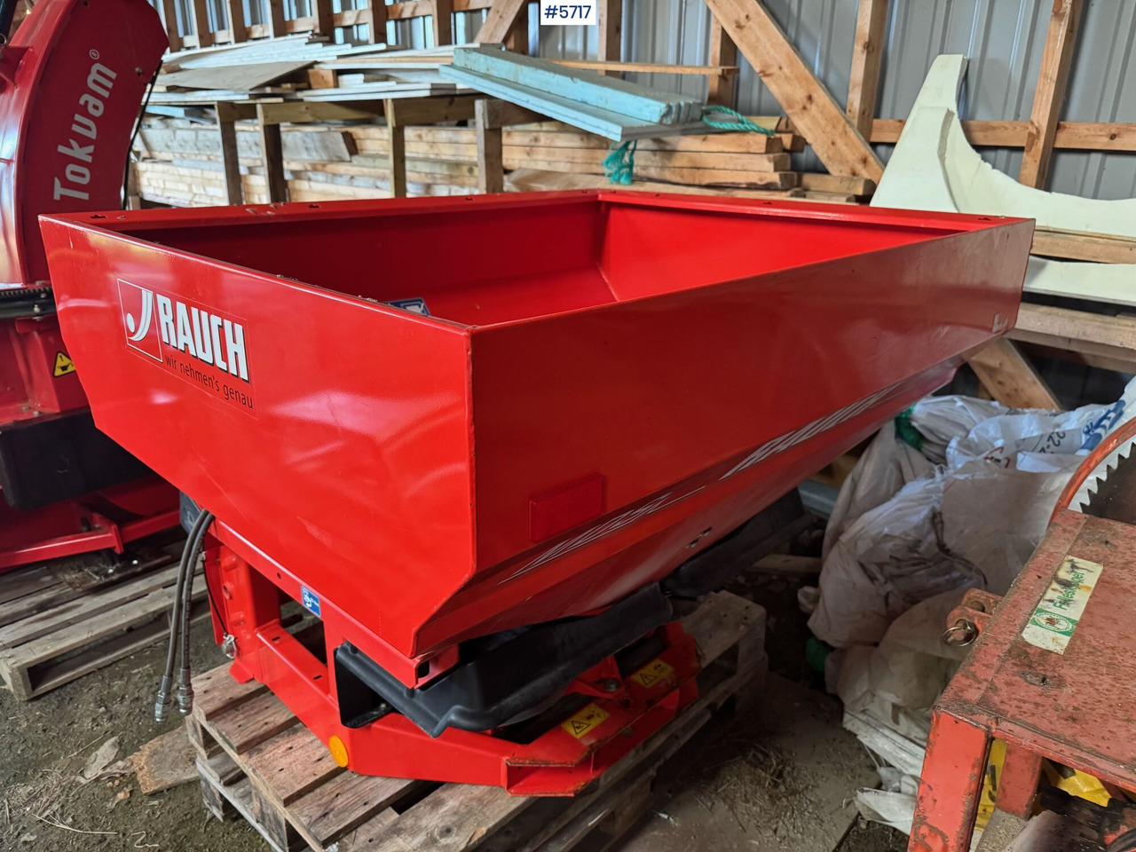 2015 RAUCH MDS 12.1 Fertiliser Spreader - Kunstmeststrooier: afbeelding 1 2015 RAUCH MDS 12.1 Fertiliser Spreader - Kunstmeststrooier: afbeelding 1