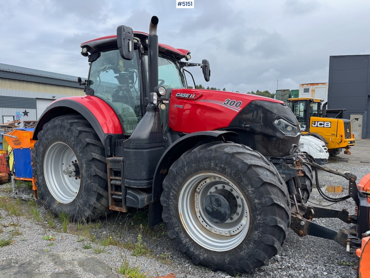 2016 Case IH Optum 300 CVX w/front hydraulics and plowing rig - Tractor: afbeelding 4 2016 Case IH Optum 300 CVX w/front hydraulics and plowing rig - Tractor: afbeelding 4