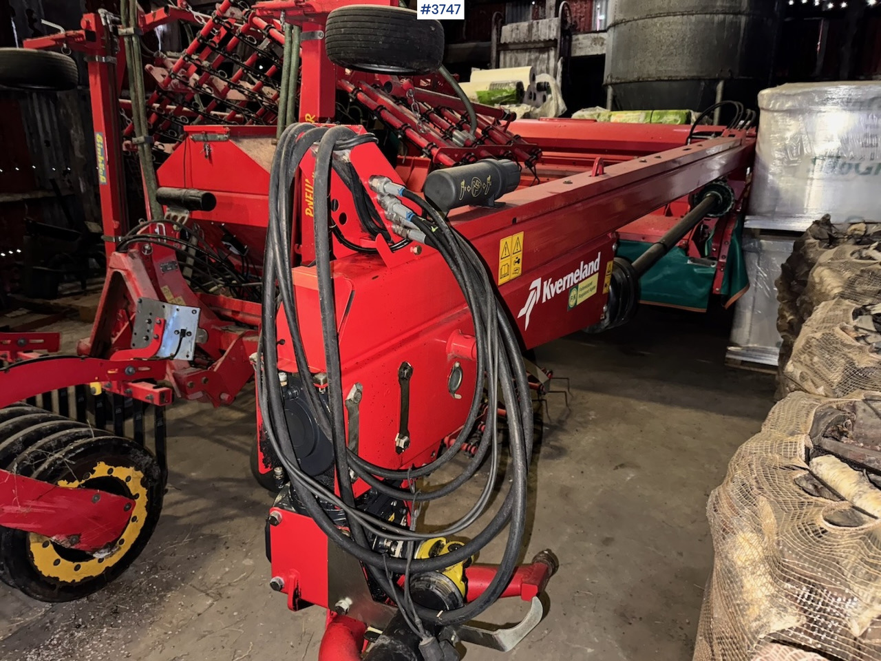 2017 Kverneland 4332LT Trailed mower. - Hooi-/ Voedermachine: afbeelding 2 2017 Kverneland 4332LT Trailed mower. - Hooi-/ Voedermachine: afbeelding 2