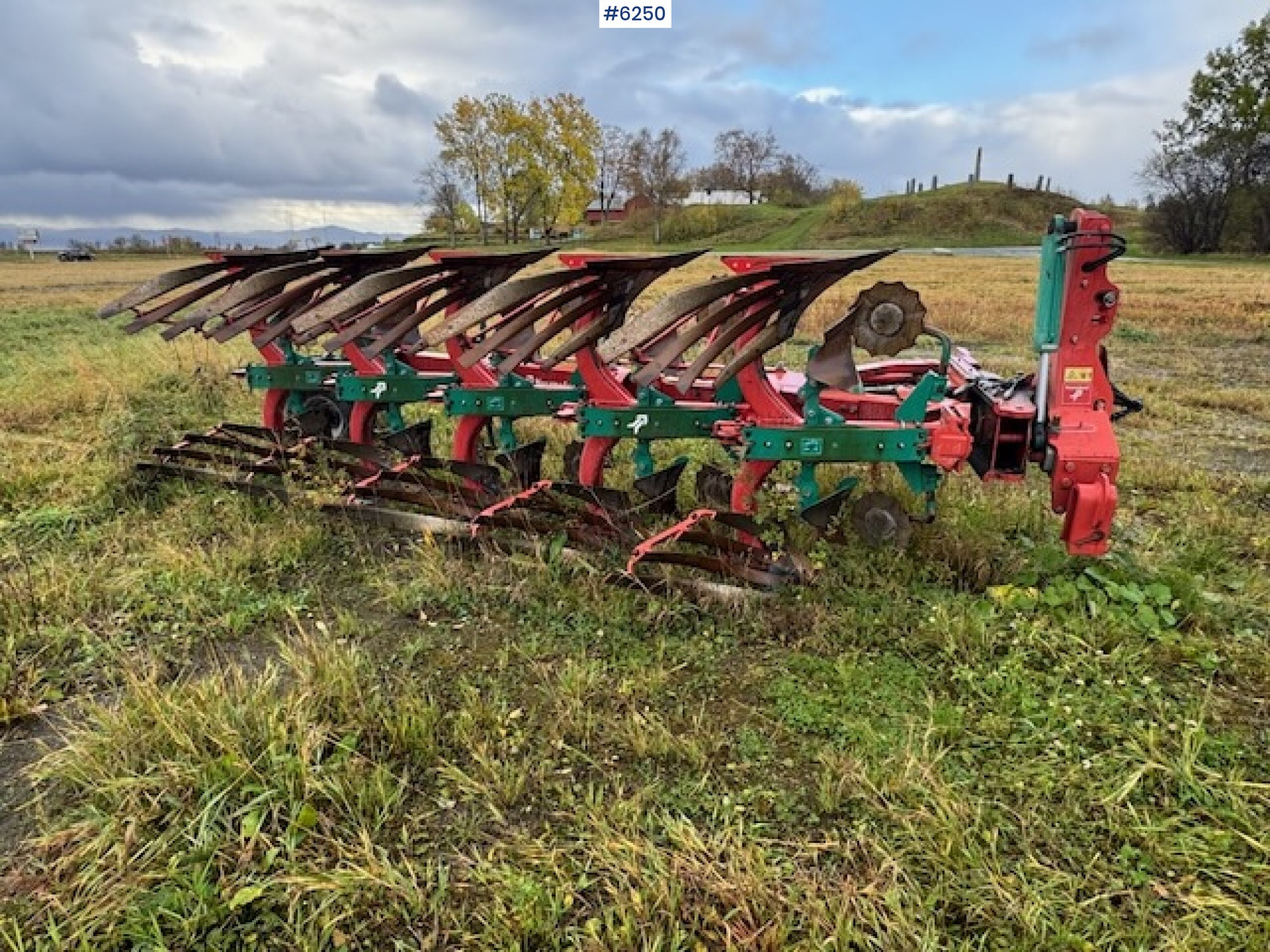 2017 Kverneland EG 5-coil reversible plow w/ new coulters and extra equipment! - Grondbewerking toebehoor: afbeelding 2 2017 Kverneland EG 5-coil reversible plow w/ new coulters and extra equipment! - Grondbewerking toebehoor: afbeelding 2