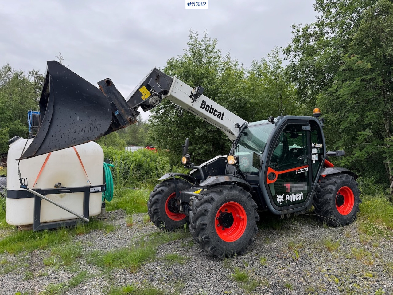 2021 Bobcat TL30.70DB m/ bucket, pallet fork and 4 chains. - Heftruck: afbeelding 1 2021 Bobcat TL30.70DB m/ bucket, pallet fork and 4 chains. - Heftruck: afbeelding 1