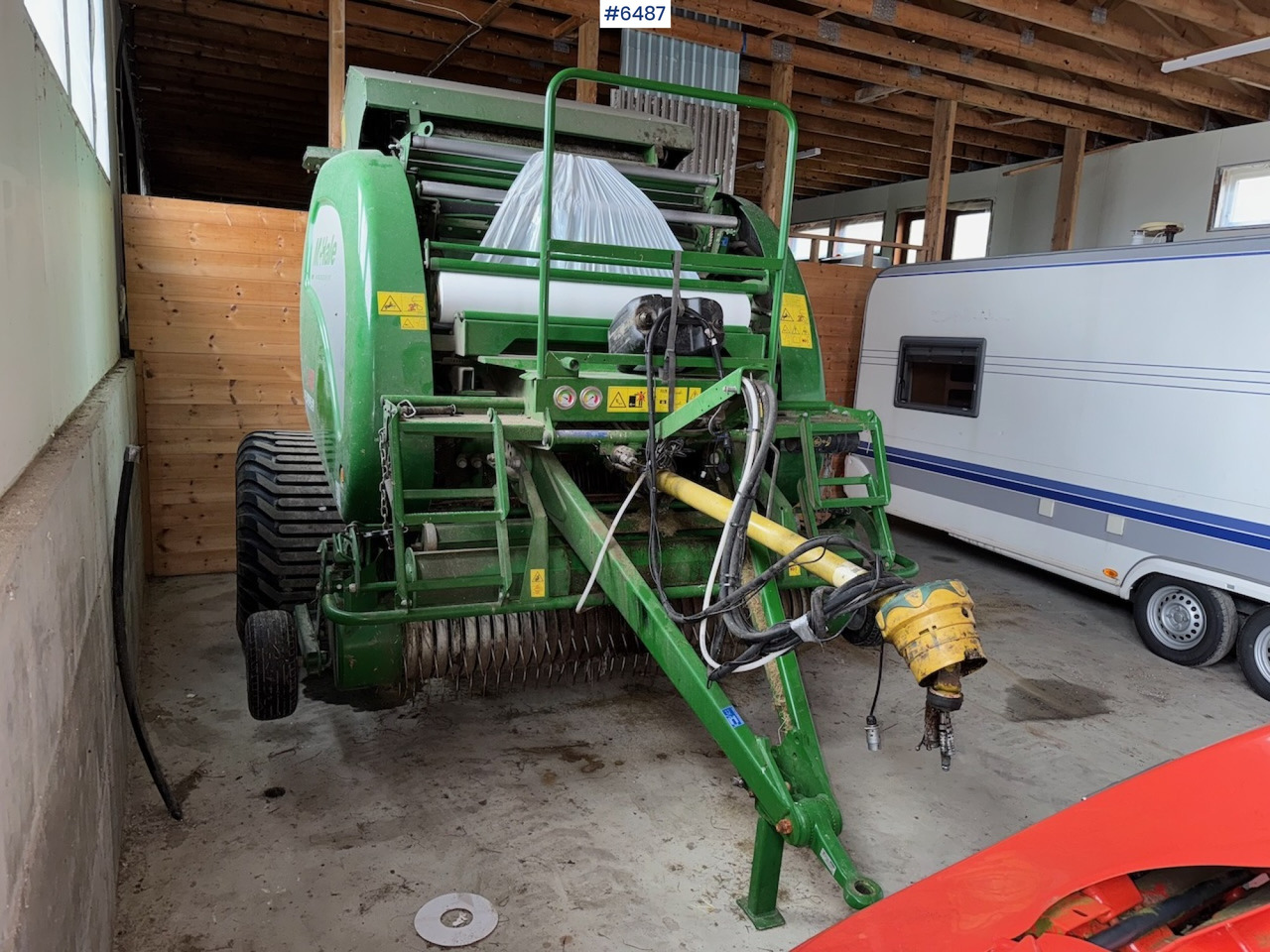 2021 McHale F5600 Plus w/ Camless Pick-Up and 710 Tires. - Hooi-/ Voedermachine: afbeelding 3 2021 McHale F5600 Plus w/ Camless Pick-Up and 710 Tires. - Hooi-/ Voedermachine: afbeelding 3