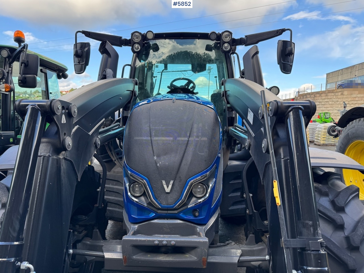 2022 Valtra N175 w/ front loader. - Tractor: afbeelding 3 2022 Valtra N175 w/ front loader. - Tractor: afbeelding 3