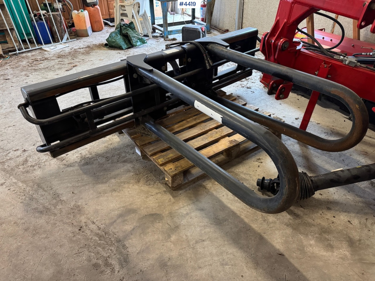 Ålø Square clamp - Hooi-/ Voedermachine: afbeelding 2 Ålø Square clamp - Hooi-/ Voedermachine: afbeelding 2