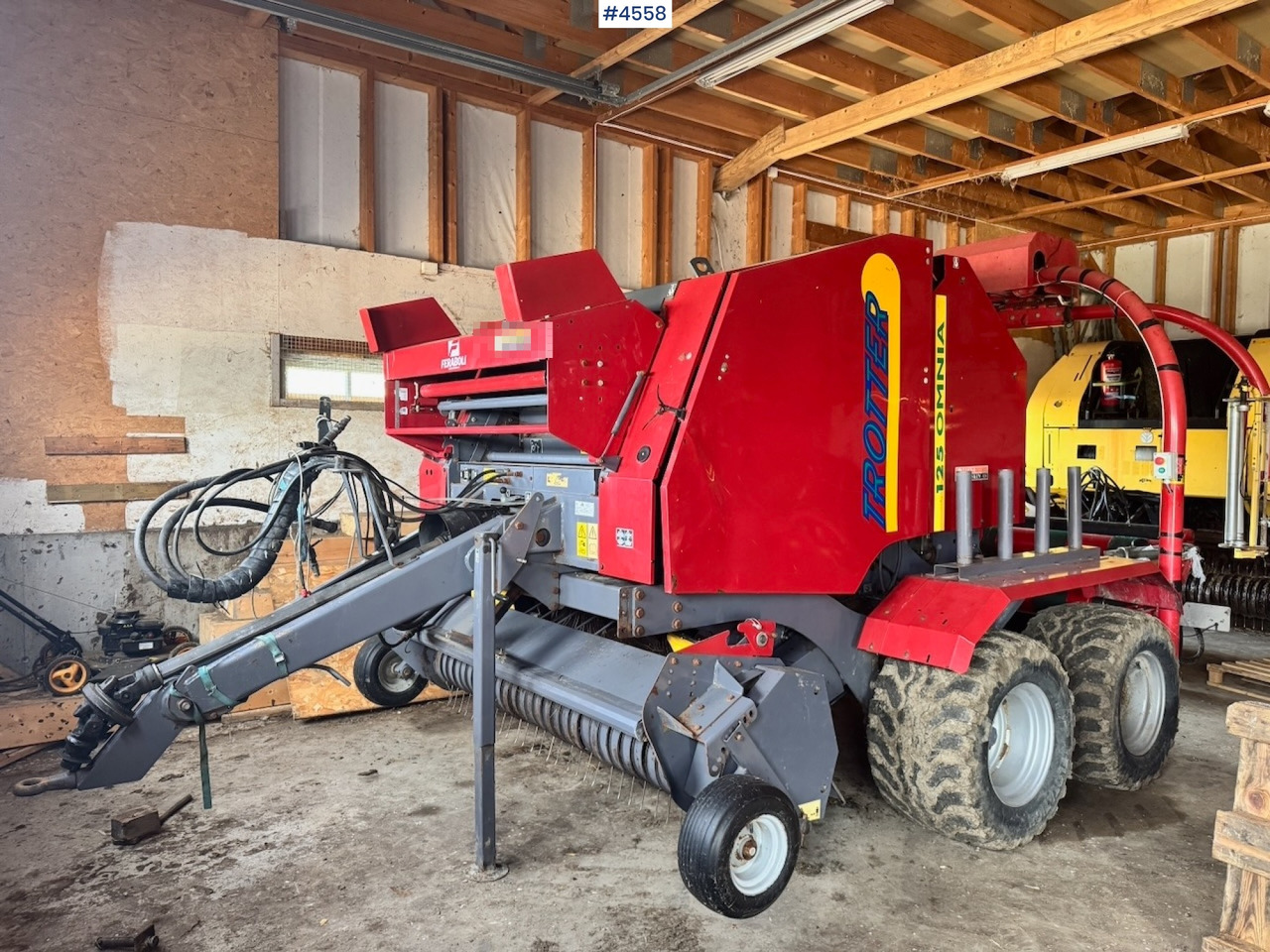 Approx. 2010 FeraBoli Omnia 125 Round Baler - Hooi-/ Voedermachine: afbeelding 2 Approx. 2010 FeraBoli Omnia 125 Round Baler - Hooi-/ Voedermachine: afbeelding 2