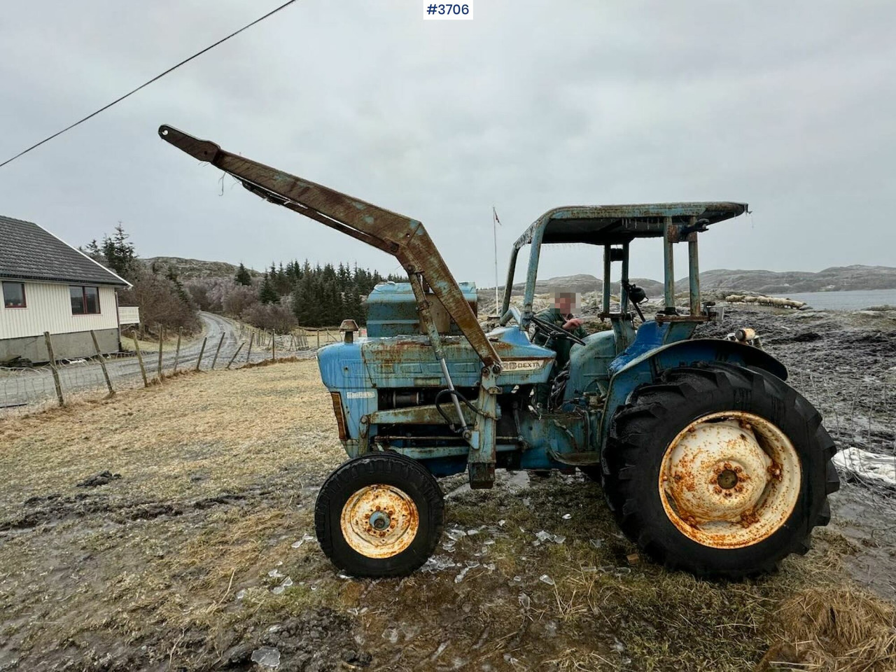 Ca. 1966 Ford Dexta 2000 m/ frontlaster og skuffe - Tractor: afbeelding 5 Ca. 1966 Ford Dexta 2000 m/ frontlaster og skuffe - Tractor: afbeelding 5