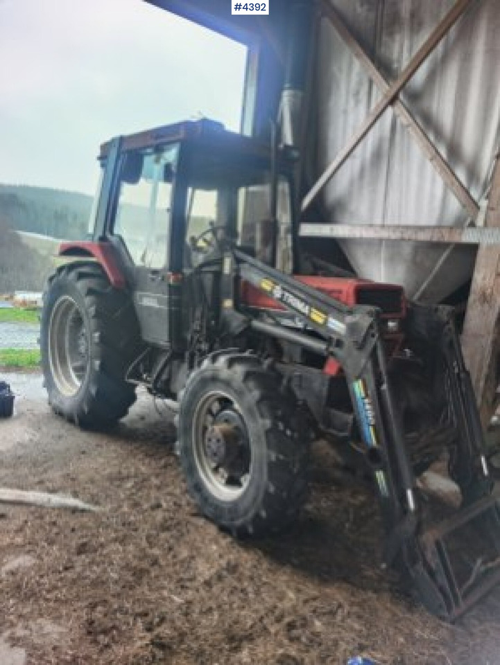 Case International 885XL 4x4 with trima loader - Tractor: afbeelding 1 Case International 885XL 4x4 with trima loader - Tractor: afbeelding 1