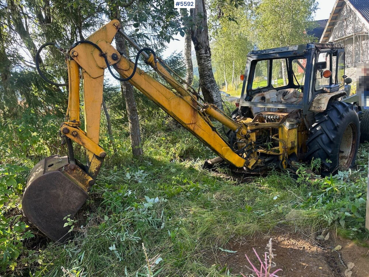 Leasing  Circa 1974 Ford 4000 tractor w/ front loader and excavator. REP.OBJECT Circa 1974 Ford 4000 tractor w/ front loader and excavator. REP.OBJECT: afbeelding 6