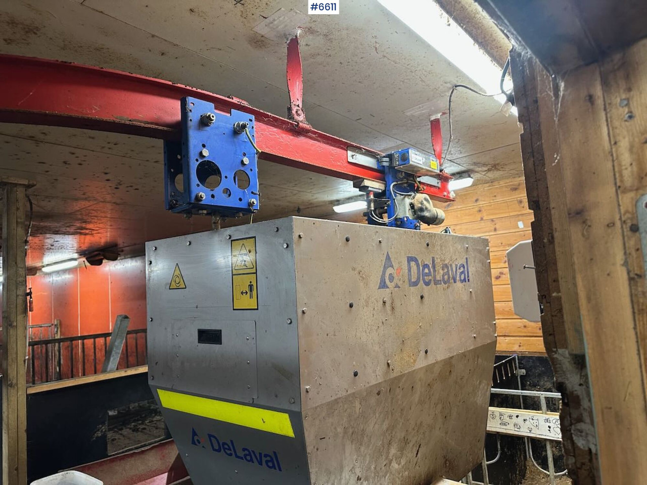 Delaval FW 200 automatic feeder and TKS rails. - Veeteelt materiaal: afbeelding 4 Delaval FW 200 automatic feeder and TKS rails. - Veeteelt materiaal: afbeelding 4