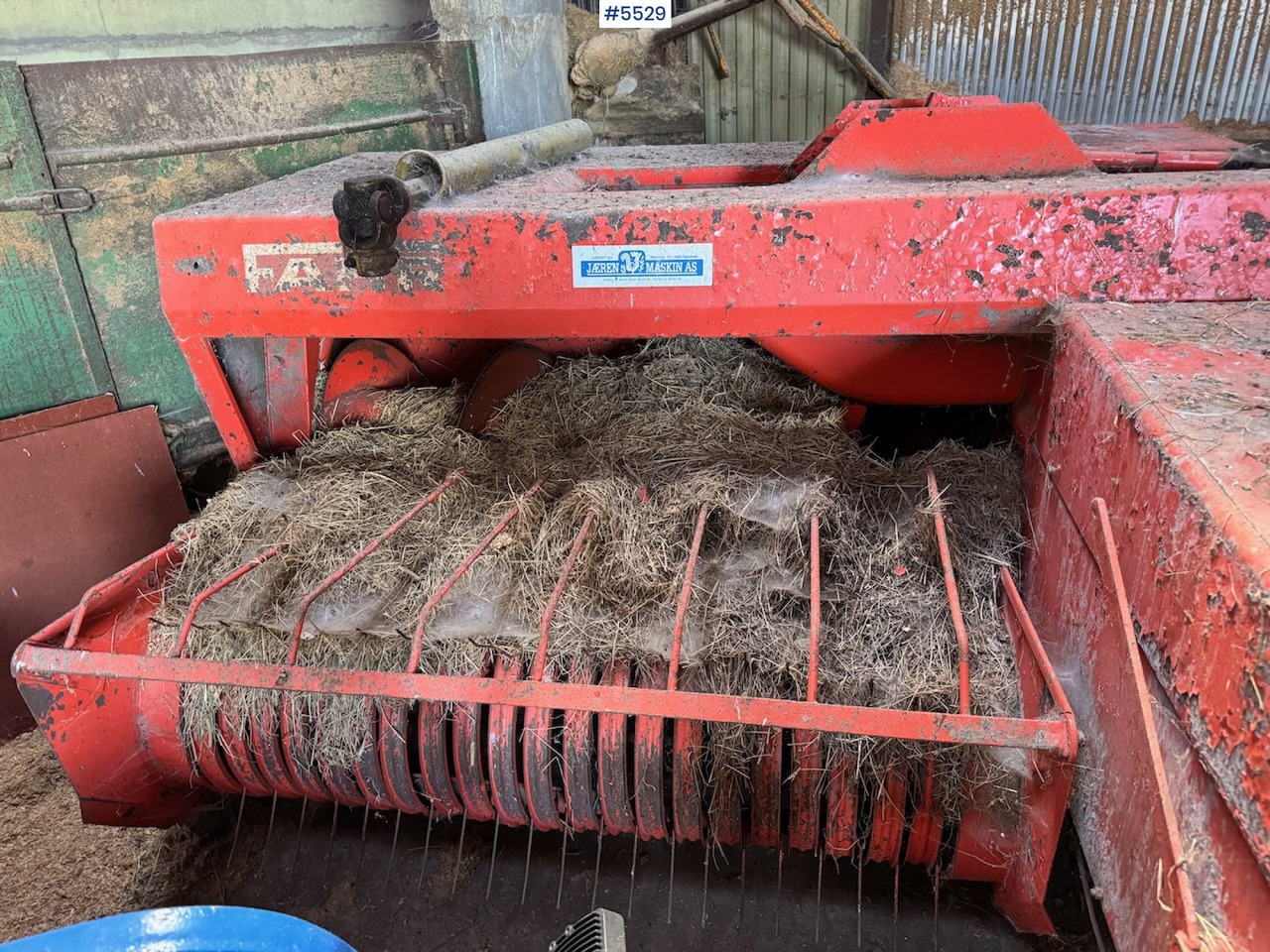 Deutz Fahr Square baler. - Hooi-/ Voedermachine: afbeelding 5 Deutz Fahr Square baler. - Hooi-/ Voedermachine: afbeelding 5