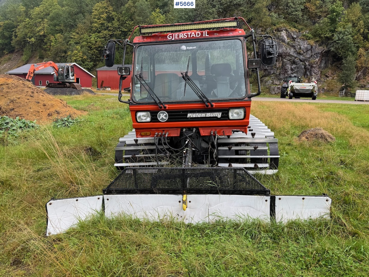 1994 Pisten Bully 150D w/ track layer and milling machine - Gemeentelijke machine/ Speciaal: afbeelding 5 1994 Pisten Bully 150D w/ track layer and milling machine - Gemeentelijke machine/ Speciaal: afbeelding 5