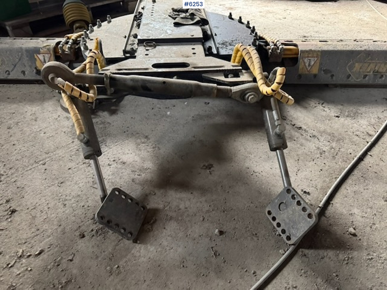 2021 Drivex EG3500 snow blade with 2021 Drivex undermount blade - Gemeentelijke machine/ Speciaal: afbeelding 5 2021 Drivex EG3500 snow blade with 2021 Drivex undermount blade - Gemeentelijke machine/ Speciaal: afbeelding 5