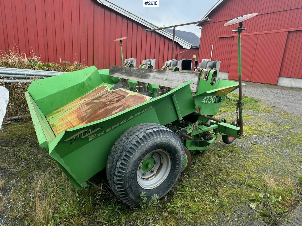 Juko Ekengårds 4730 Potato planter - Aardappelpootmachine: afbeelding 2 Juko Ekengårds 4730 Potato planter - Aardappelpootmachine: afbeelding 2