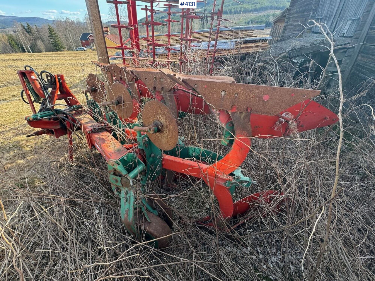 Kverneland 3 furrow reversible plough - Grondbewerking toebehoor: afbeelding 2 Kverneland 3 furrow reversible plough - Grondbewerking toebehoor: afbeelding 2