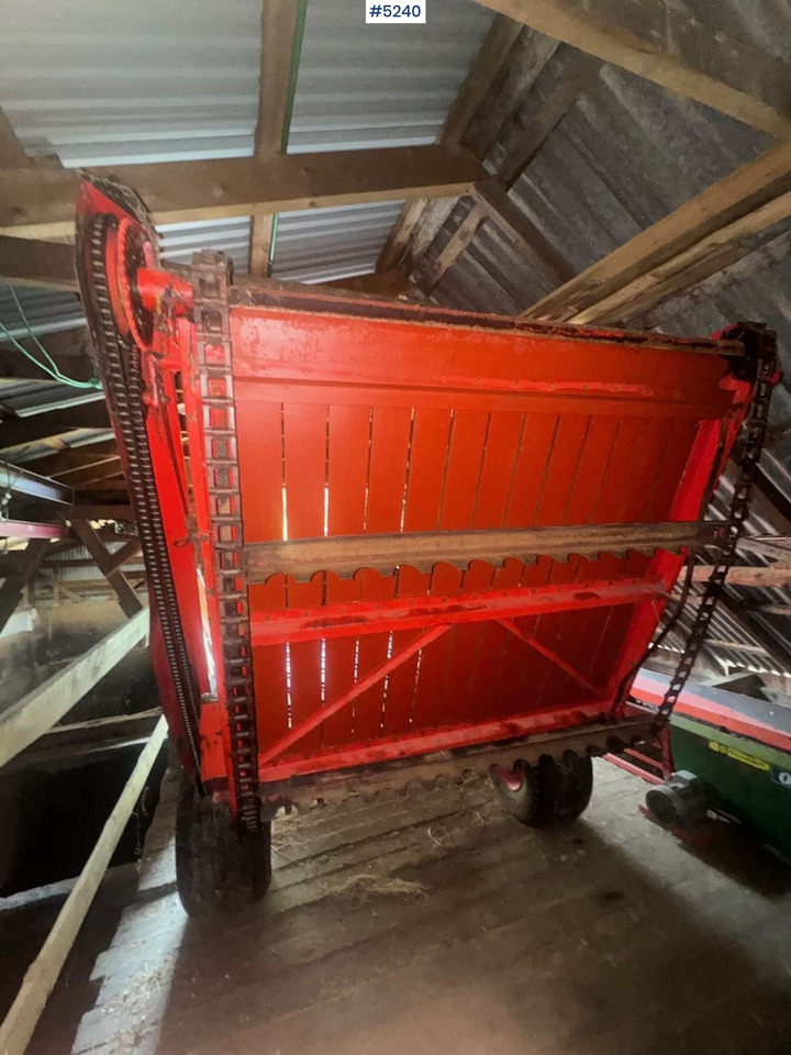 Kverneland underhaug 7000 - Hooi-/ Voedermachine: afbeelding 5 Kverneland underhaug 7000 - Hooi-/ Voedermachine: afbeelding 5