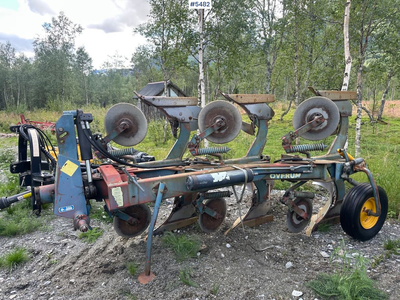 Øverum CV 398 H 3-furrow reversible plow - Grondbewerking toebehoor: afbeelding 2 Øverum CV 398 H 3-furrow reversible plow - Grondbewerking toebehoor: afbeelding 2
