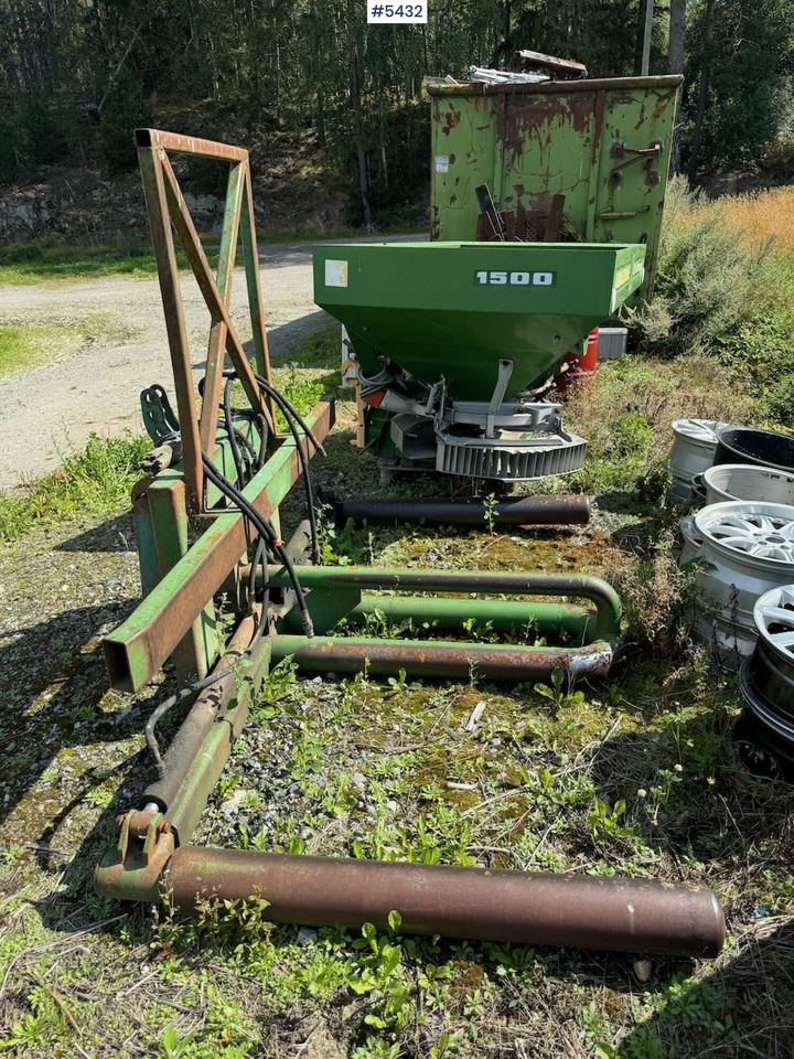 Round bale lifter - Hooi-/ Voedermachine: afbeelding 2 Round bale lifter - Hooi-/ Voedermachine: afbeelding 2