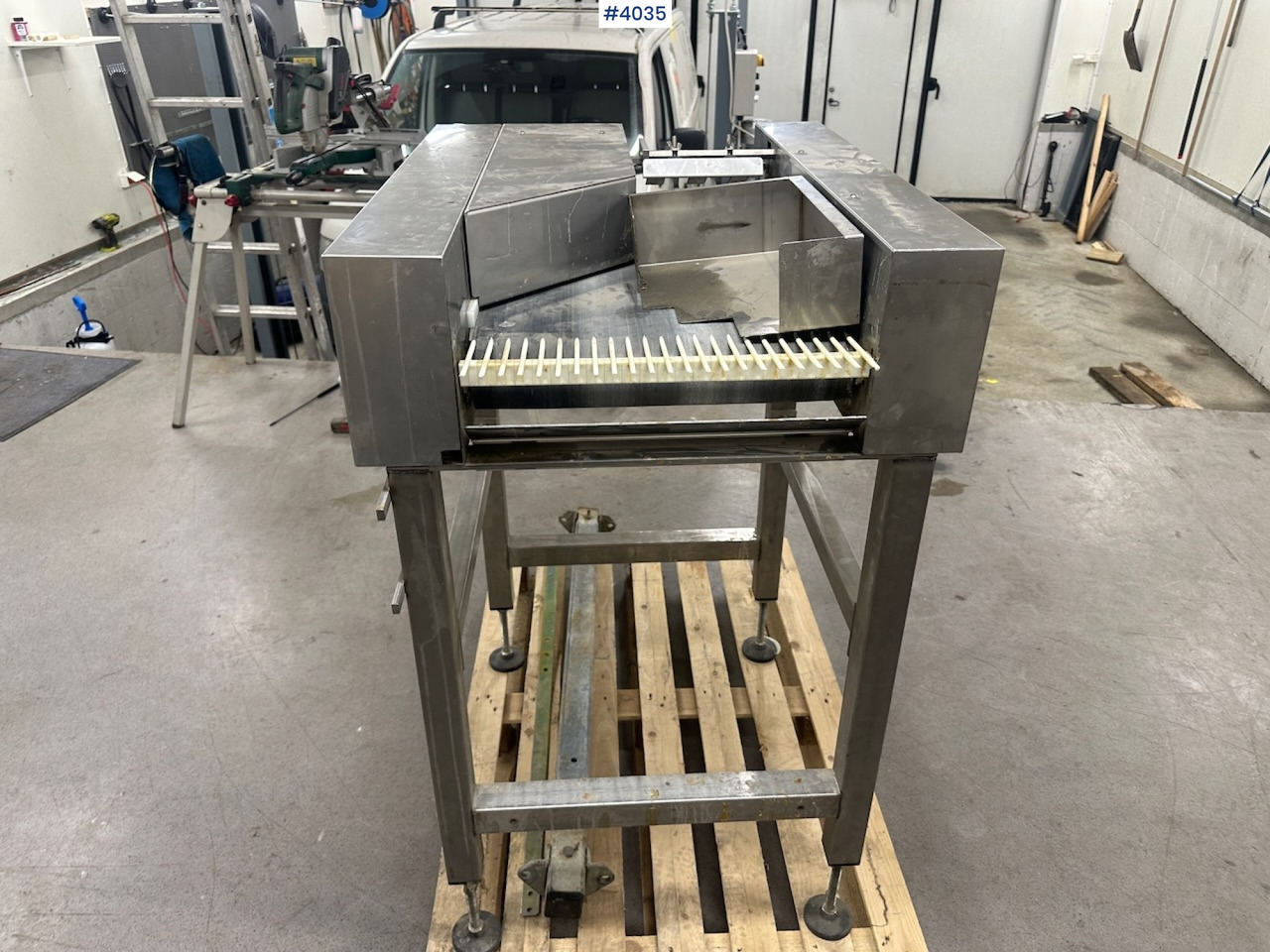 Sanovo Staalkat Inter compacta egg sorting machine - Veeteelt materiaal: afbeelding 1 Sanovo Staalkat Inter compacta egg sorting machine - Veeteelt materiaal: afbeelding 1