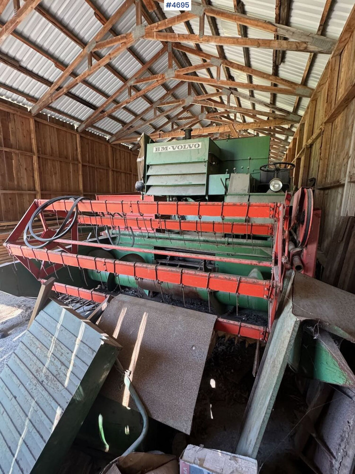 Volvo Aktiv 800 Combine harvester - Maaidorser: afbeelding 4 Volvo Aktiv 800 Combine harvester - Maaidorser: afbeelding 4