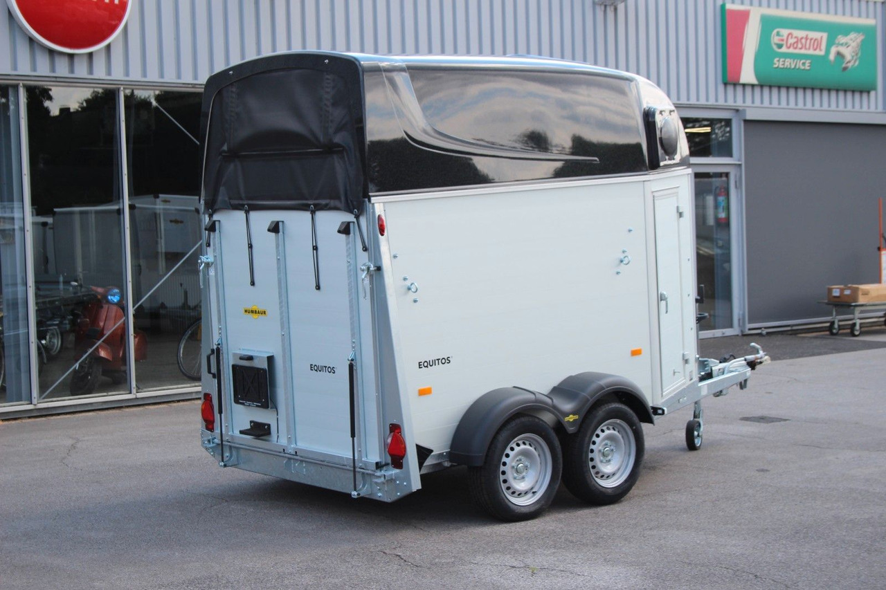 Humbaur Equitos Alu Plus 2400 Pferdeanhänger Sattelkamme - Veewagen aanhangwagen: afbeelding 3 Humbaur Equitos Alu Plus 2400 Pferdeanhänger Sattelkamme - Veewagen aanhangwagen: afbeelding 3