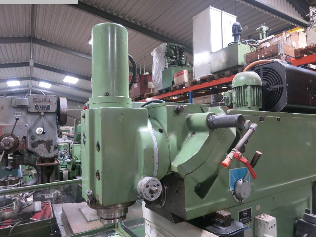 PRVOMAJSKA M 400 - Freesmachine: afbeelding 3 PRVOMAJSKA M 400 - Freesmachine: afbeelding 3