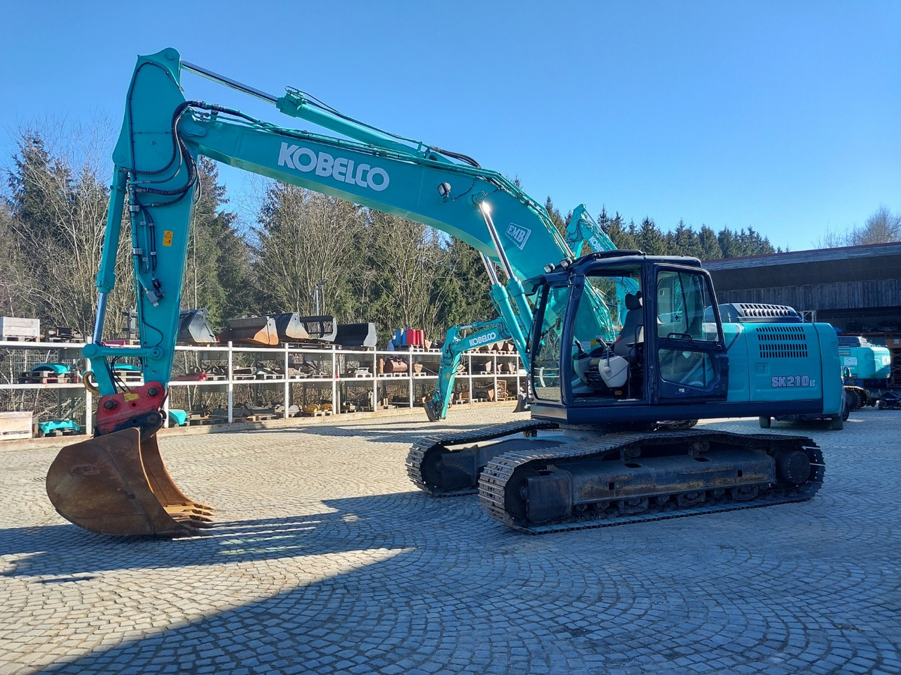 Kobelco SK210LC-10 - Rupsgraafmachine: afbeelding 1 Kobelco SK210LC-10 - Rupsgraafmachine: afbeelding 1