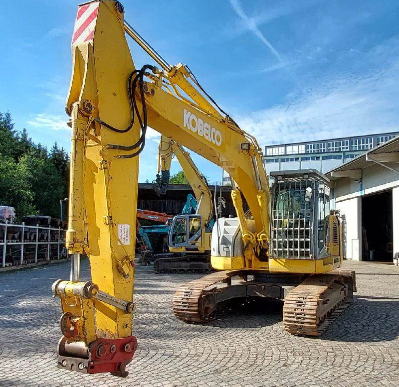 New Holland E235B SRNLC - Rupsgraafmachine: afbeelding 1 New Holland E235B SRNLC - Rupsgraafmachine: afbeelding 1