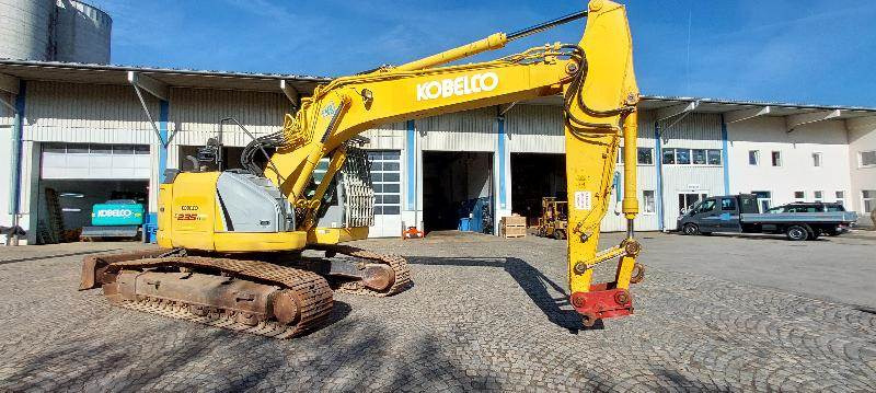 New Holland E235B SRNLC - Rupsgraafmachine: afbeelding 2 New Holland E235B SRNLC - Rupsgraafmachine: afbeelding 2