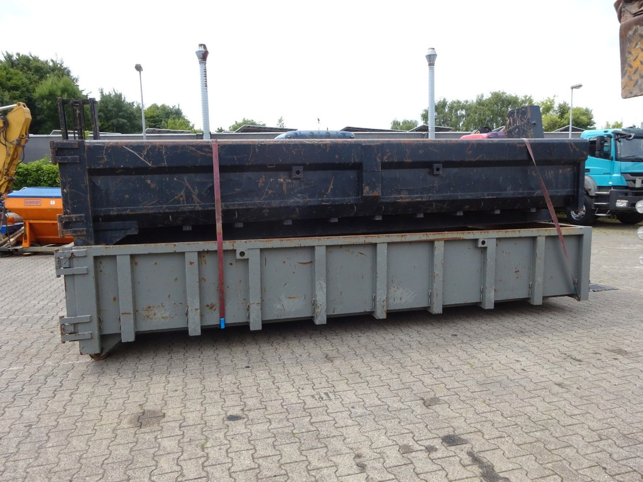 2x Abroll-Container - Haakarmsysteem vrachtwagen: afbeelding 5 2x Abroll-Container - Haakarmsysteem vrachtwagen: afbeelding 5