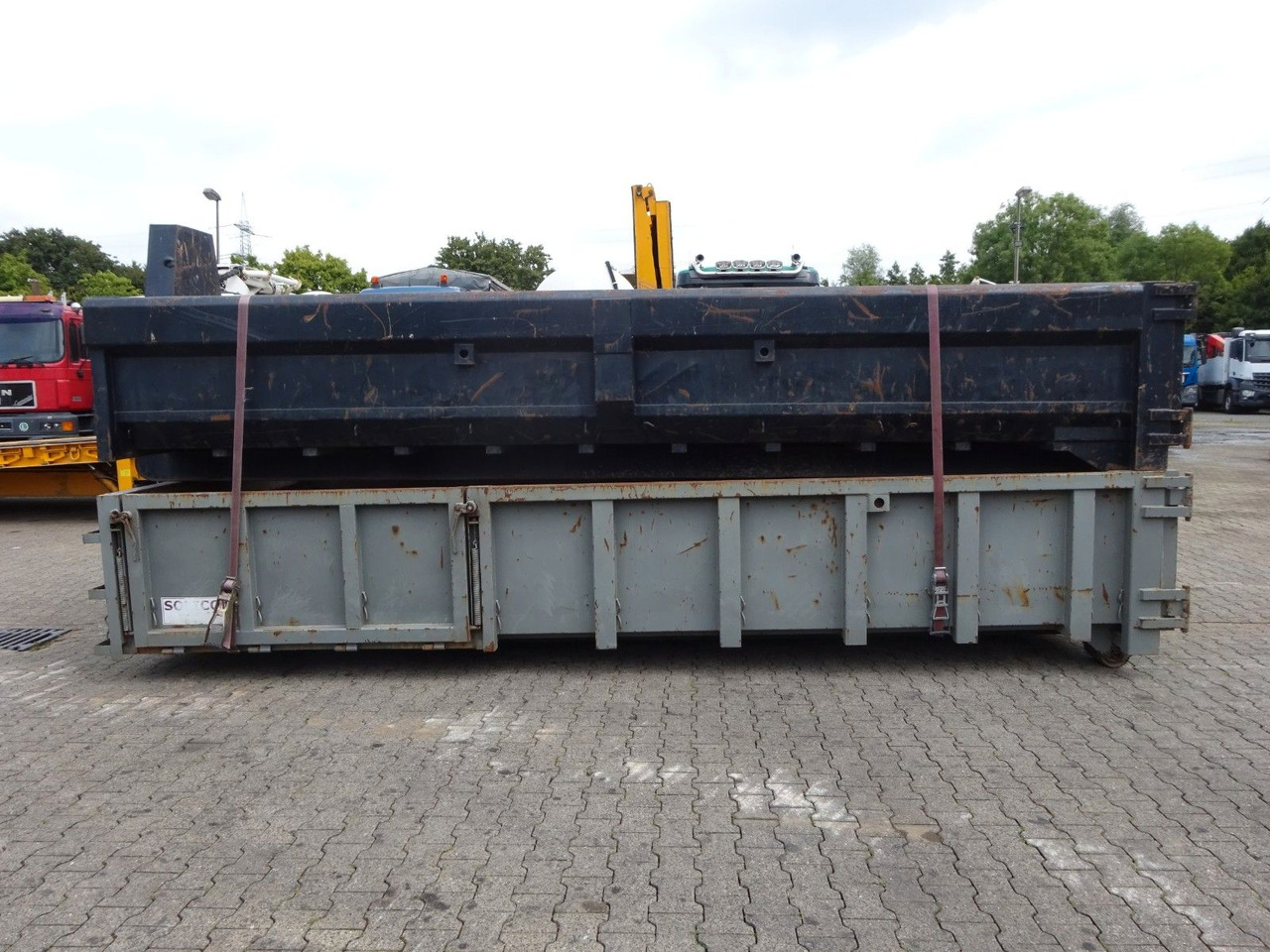 2x Abroll-Container - Haakarmsysteem vrachtwagen: afbeelding 2 2x Abroll-Container - Haakarmsysteem vrachtwagen: afbeelding 2