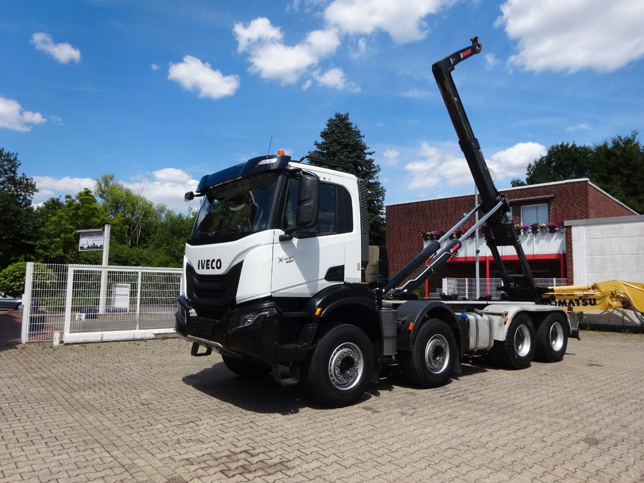 Iveco X-WAY 480 HIAB ABROLLER - Haakarmsysteem vrachtwagen: afbeelding 1 Iveco X-WAY 480 HIAB ABROLLER - Haakarmsysteem vrachtwagen: afbeelding 1