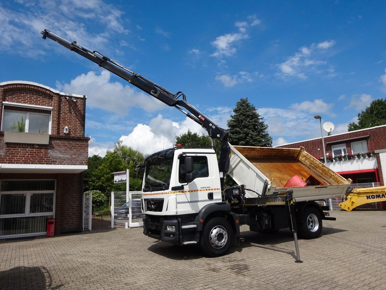 MAN 15.290 TGM 3Skipper + HIAB 111-B3 HIDUO Kran 4x2 - Kipper vrachtwagen, Kraanwagen: afbeelding 2 MAN 15.290 TGM 3Skipper + HIAB 111-B3 HIDUO Kran 4x2 - Kipper vrachtwagen, Kraanwagen: afbeelding 2