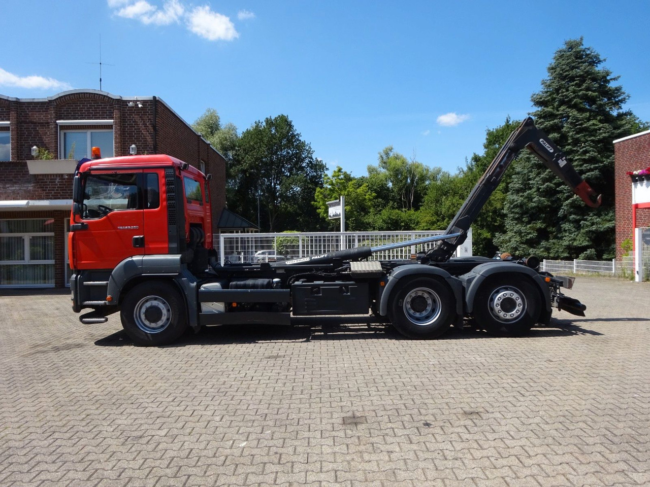MAN 26.360 TGA PALFINGER Abroller 6x2-4 Hydrodrive - Haakarmsysteem vrachtwagen: afbeelding 3 MAN 26.360 TGA PALFINGER Abroller 6x2-4 Hydrodrive - Haakarmsysteem vrachtwagen: afbeelding 3