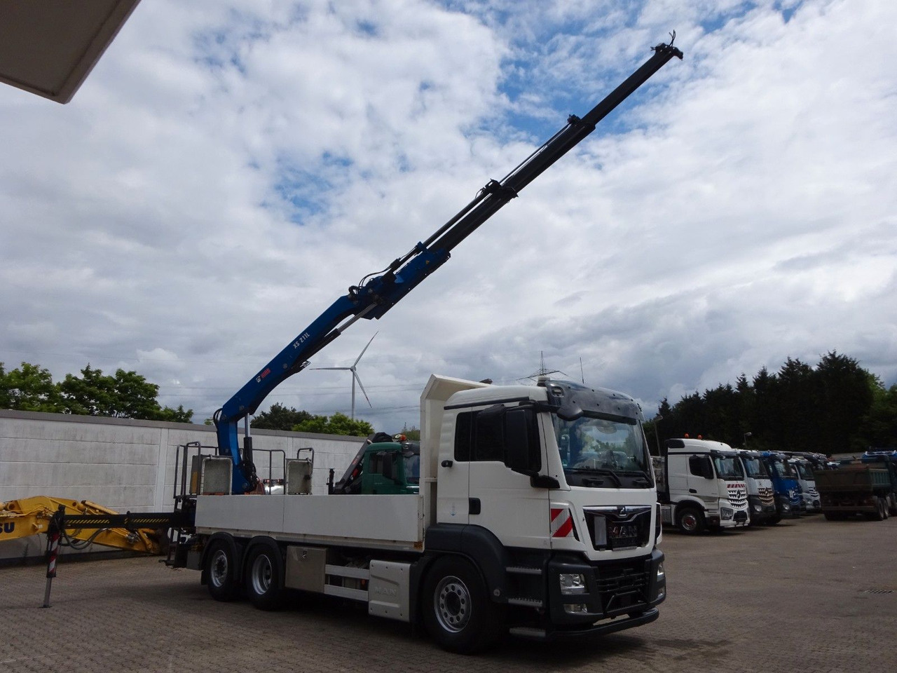 MAN 26.420 TGS Pritsche + HIAB 211 HIPRO Kran - Kraanwagen: afbeelding 3 MAN 26.420 TGS Pritsche + HIAB 211 HIPRO Kran - Kraanwagen: afbeelding 3