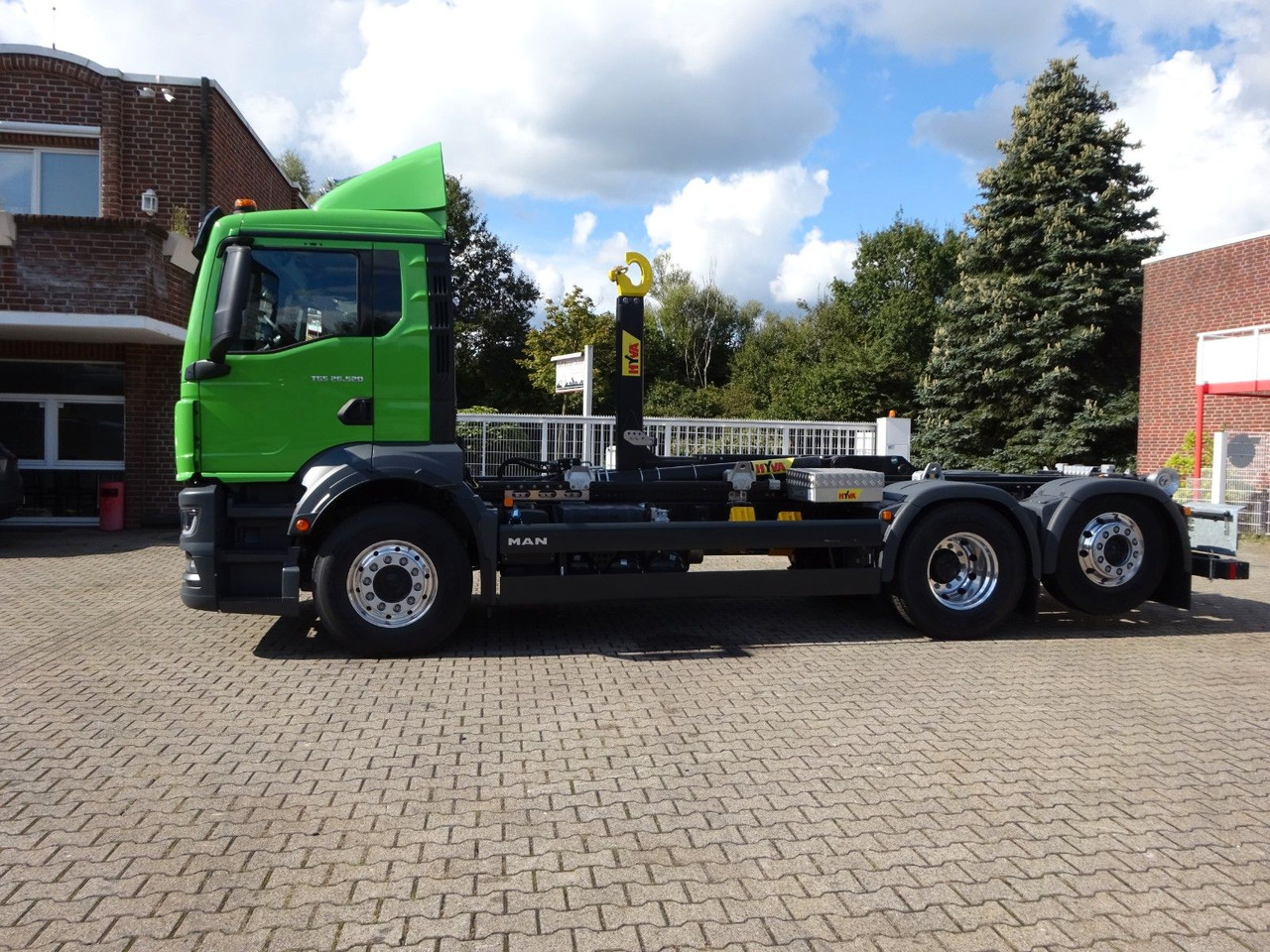 MAN 26.520 TGS HYVA Abroller 6x2 NEU - Haakarmsysteem vrachtwagen: afbeelding 3 MAN 26.520 TGS HYVA Abroller 6x2 NEU - Haakarmsysteem vrachtwagen: afbeelding 3
