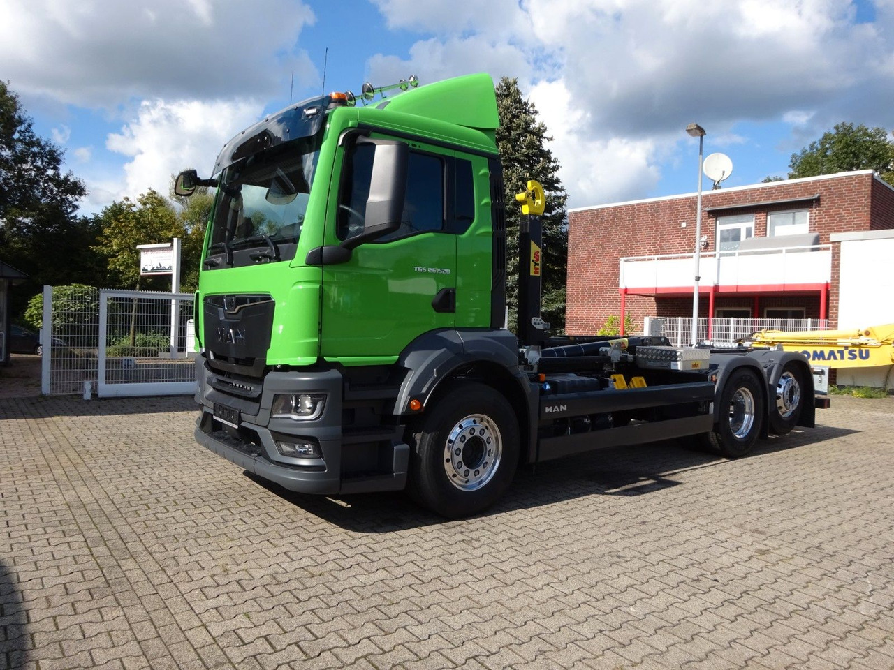 MAN 26.520 TGS HYVA Abroller 6x2 NEU !!! MAN 26.520 TGS HYVA Abroller 6x2 NEU !!! - Haakarmsysteem vrachtwagen: afbeelding 1 MAN 26.520 TGS HYVA Abroller 6x2 NEU !!! MAN 26.520 TGS HYVA Abroller 6x2 NEU !!! - Haakarmsysteem vrachtwagen: afbeelding 1