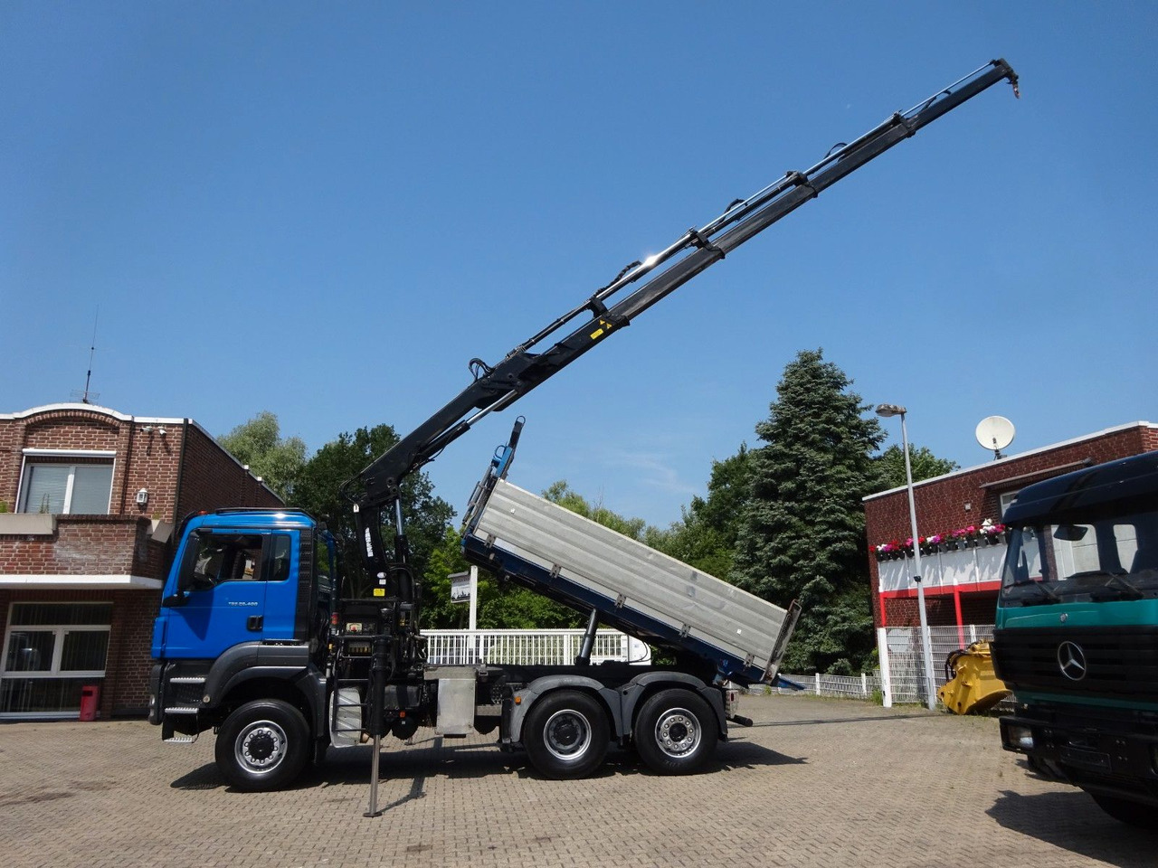 MAN 28.400 TGS 3Skipper+HIAB 166 E-4 HIPRPO 6x4-4 - Kipper vrachtwagen, Kraanwagen: afbeelding 2 MAN 28.400 TGS 3Skipper+HIAB 166 E-4 HIPRPO 6x4-4 - Kipper vrachtwagen, Kraanwagen: afbeelding 2
